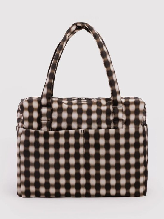 BAGGU Handbags - Baggu Cloud Carry On in Blurred Gingham Brown